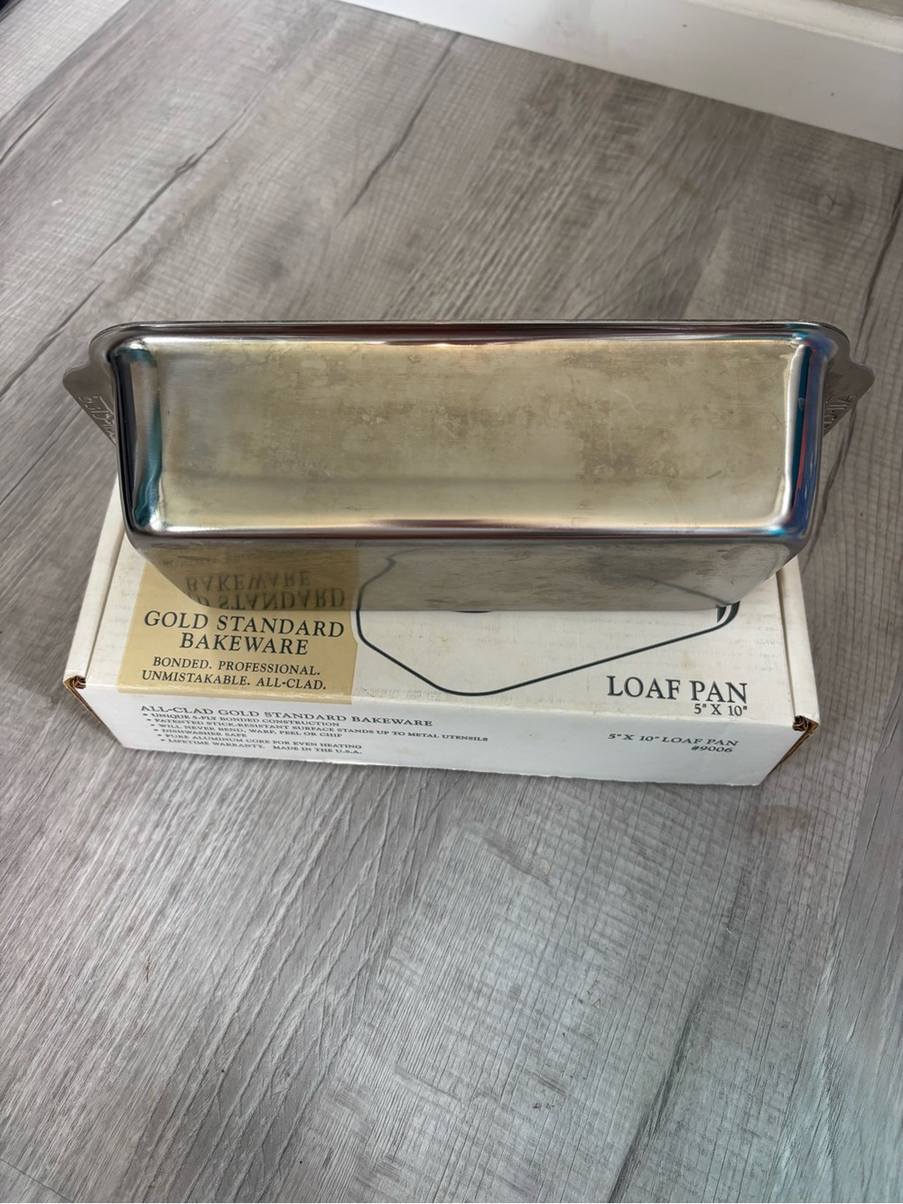 All-Clad Gold-Interior Loaf Pan - Gold - Picture 3 of 9